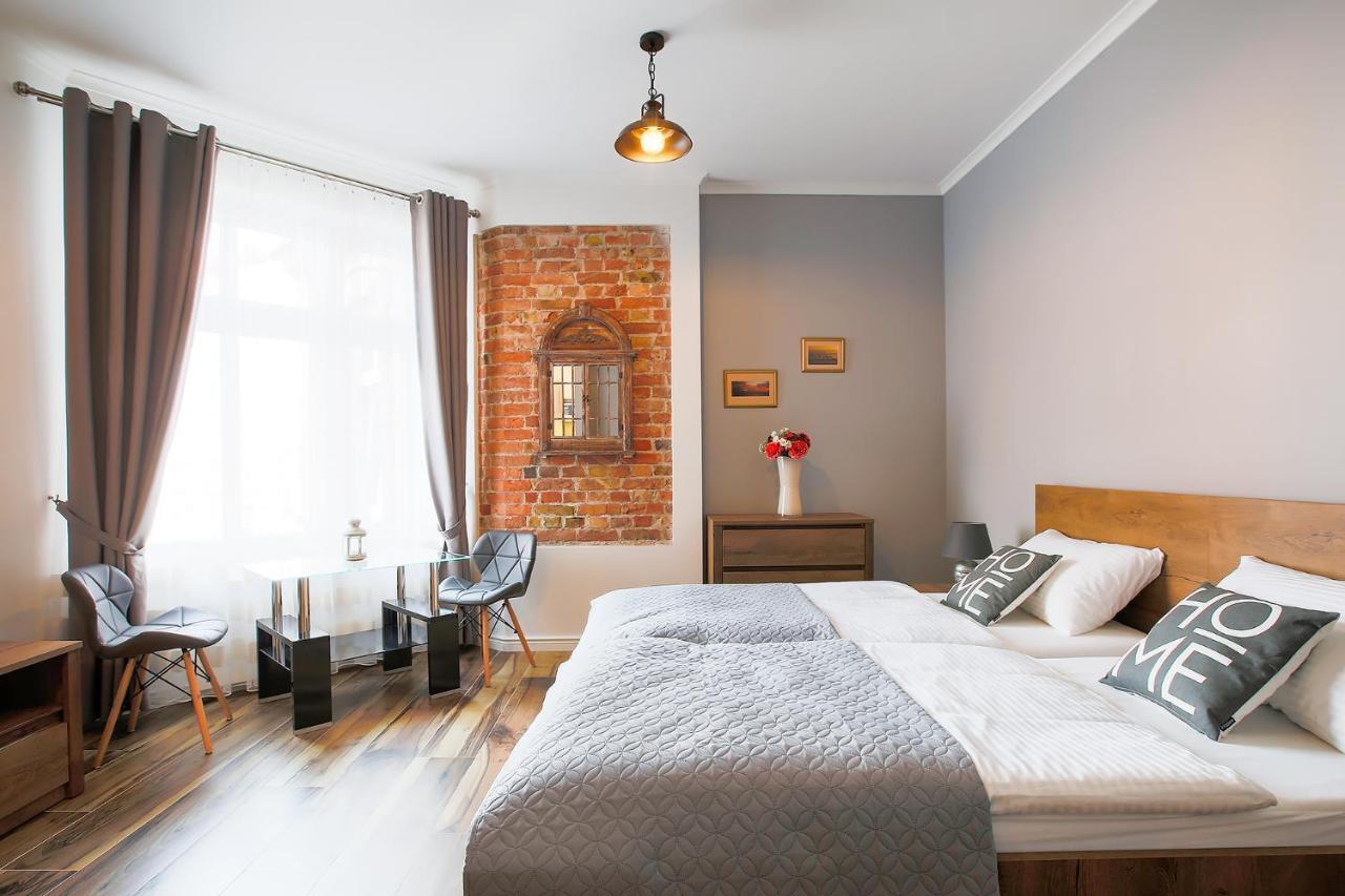 Living Apartments Poznan Ngoại thất bức ảnh